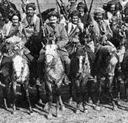 Kurdische Kavallerie in der Kaukasus-Region (Anfang der Jahre 1900)